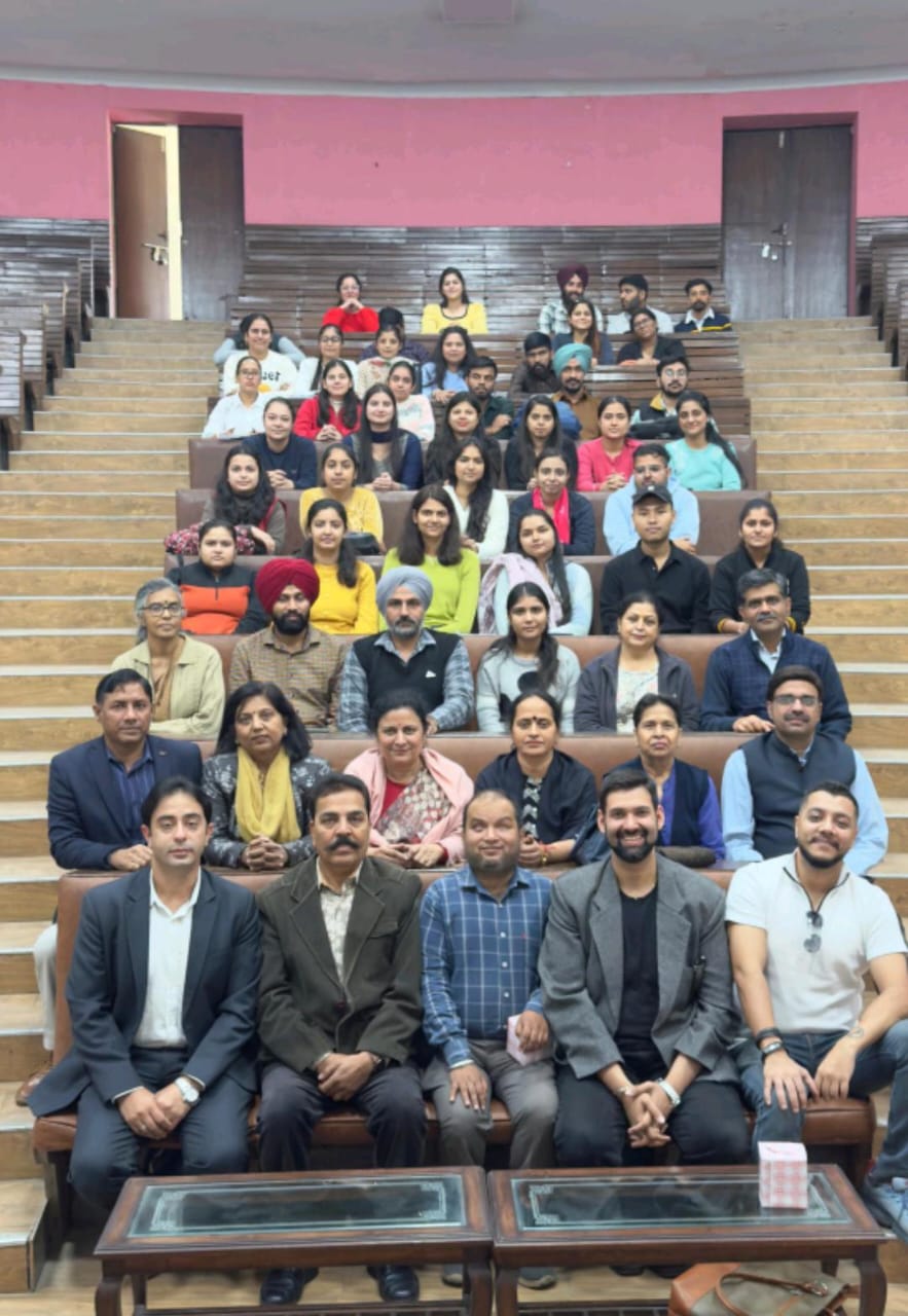 पंजाब विश्वविद्यालय ने समावेशिता और विकलांगता जागरूकता को बढ़ावा देने के लिए 'रब्ब दी आवाज़' की विशेष स्क्रीनिंग की मेजबानी की